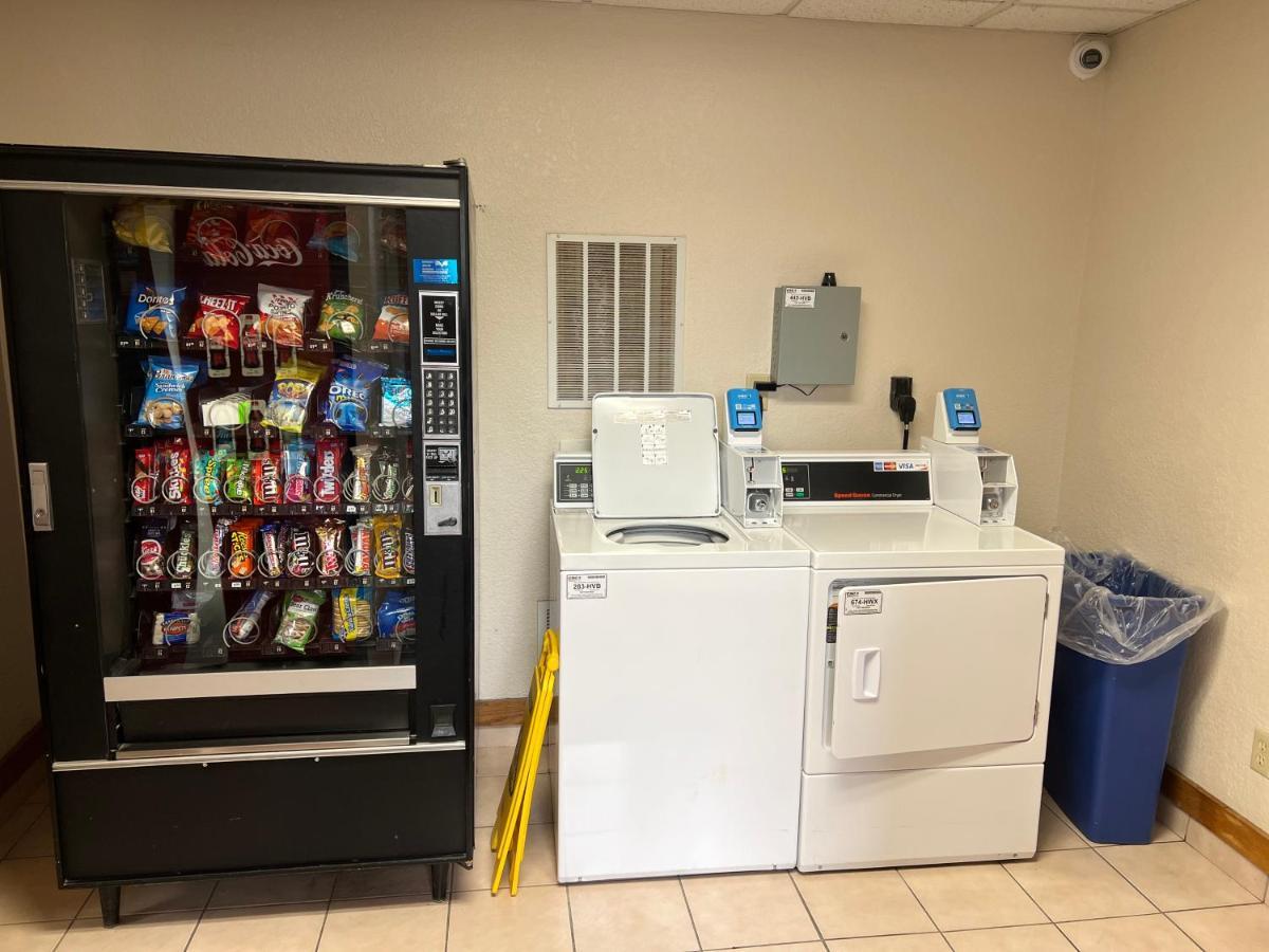 Decatur Express Inn & Suites מראה חיצוני תמונה