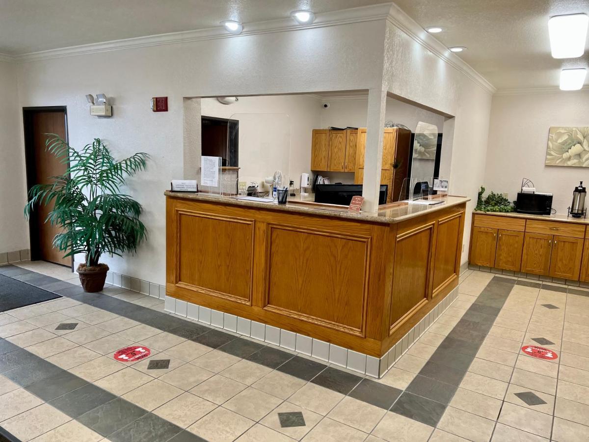 Decatur Express Inn & Suites מראה חיצוני תמונה