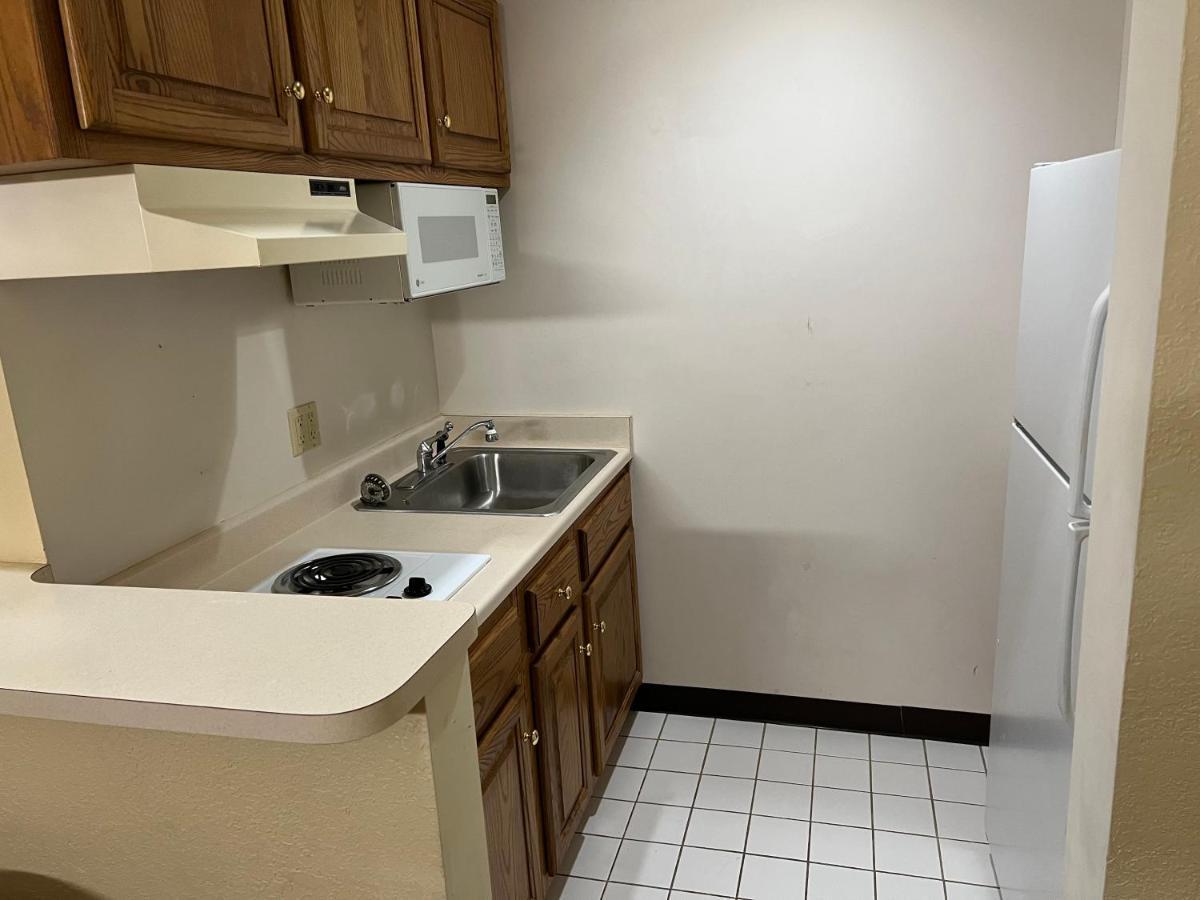 Decatur Express Inn & Suites מראה חיצוני תמונה